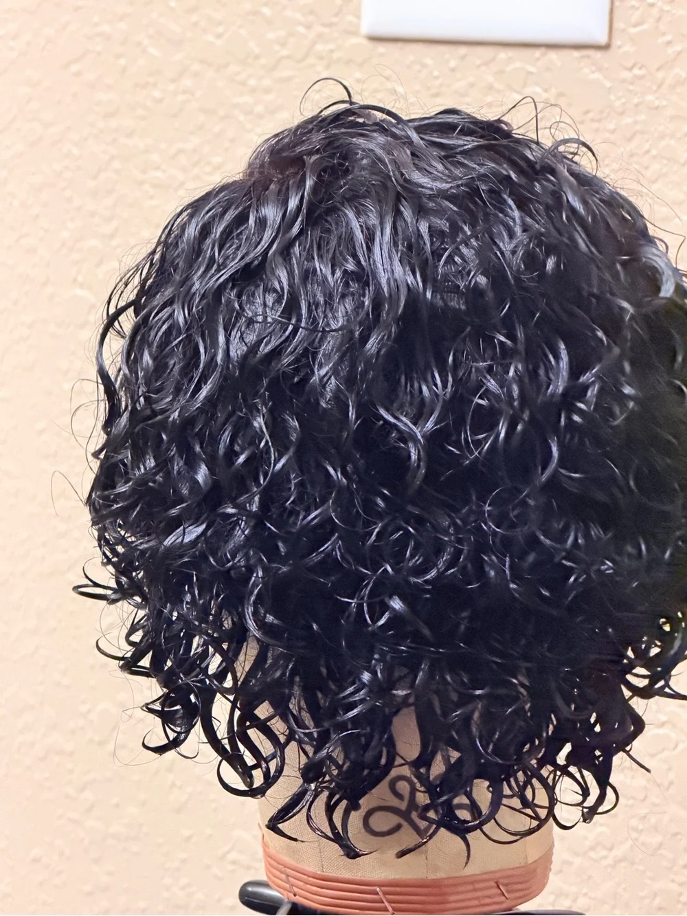 Human Hair Wet and Wavy Wig - Picture 13 of 16